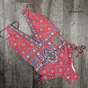 Cupshe Deep V Tie Side One Piece